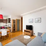 Metro Kabaty Comfort Apartment