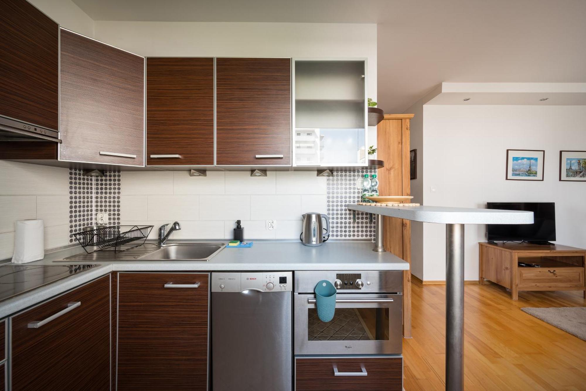 Metro Kabaty Comfort Apartment *